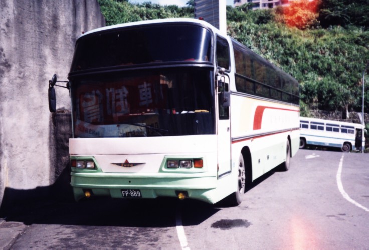 1990  三菱
